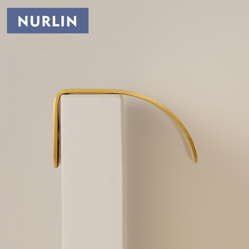 Nurlin, tirador de borde corto - Furniture Hardware Nut reseña y precio